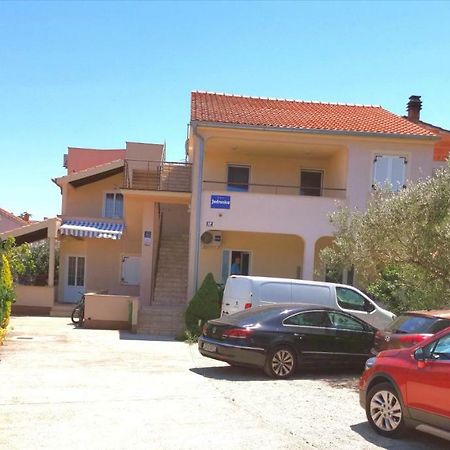 Apartments Jadranica Murter Esterno foto