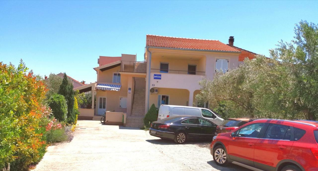 Apartments Jadranica Murter Esterno foto